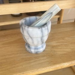 Marble Mortar & Pestle 