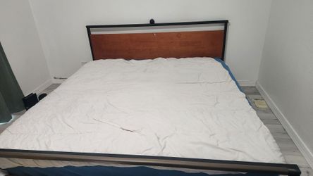 King Size Avocado Bed with Frame