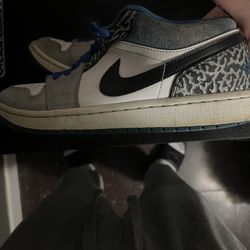 Jordan 1 Blue Lows Elephant Print 