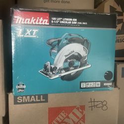 ***BRAND NEW*** Makita 18V LXT Lithium-Ion Cordless 6-1/2 in. Lightweight Circular Saw and General Purpose Blade (Tool-Only)