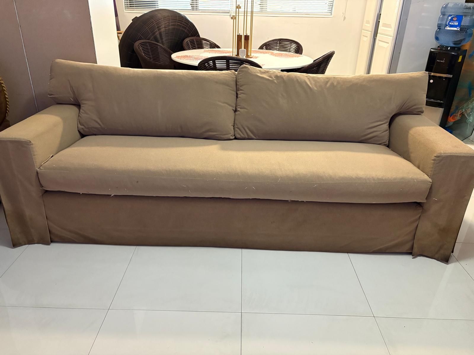 Spacious Comfort Sofa Bed: 4-Person Sofa with 2-Person Pull Out Bed”