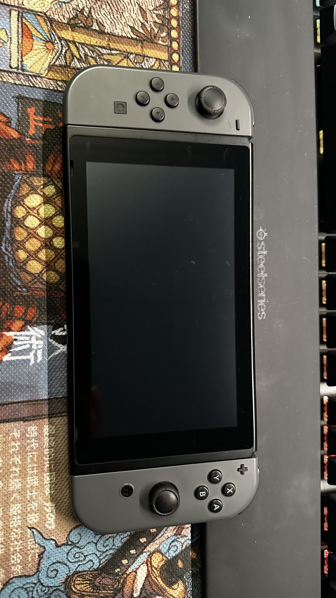 Nintendo Switch 1 + Joycon