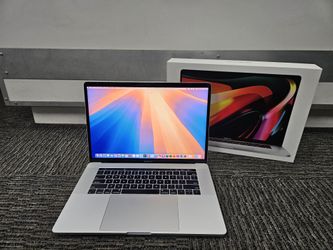 Apple Macbook Pro 15" Retina Core I7 Laptop 16 GB RAM 256 GB SSD 