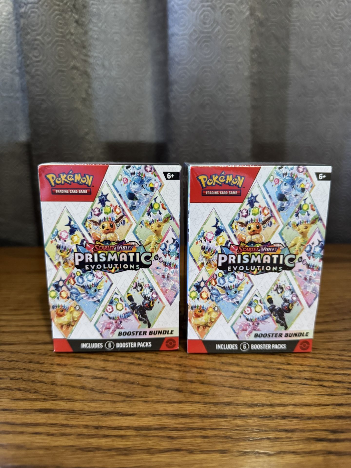 Pokemon Scarlet & Violet Prismatic Evolutions Booster Bundle
