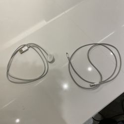 Apple Watch Charger And iPhone Charge Everything For 20.00
