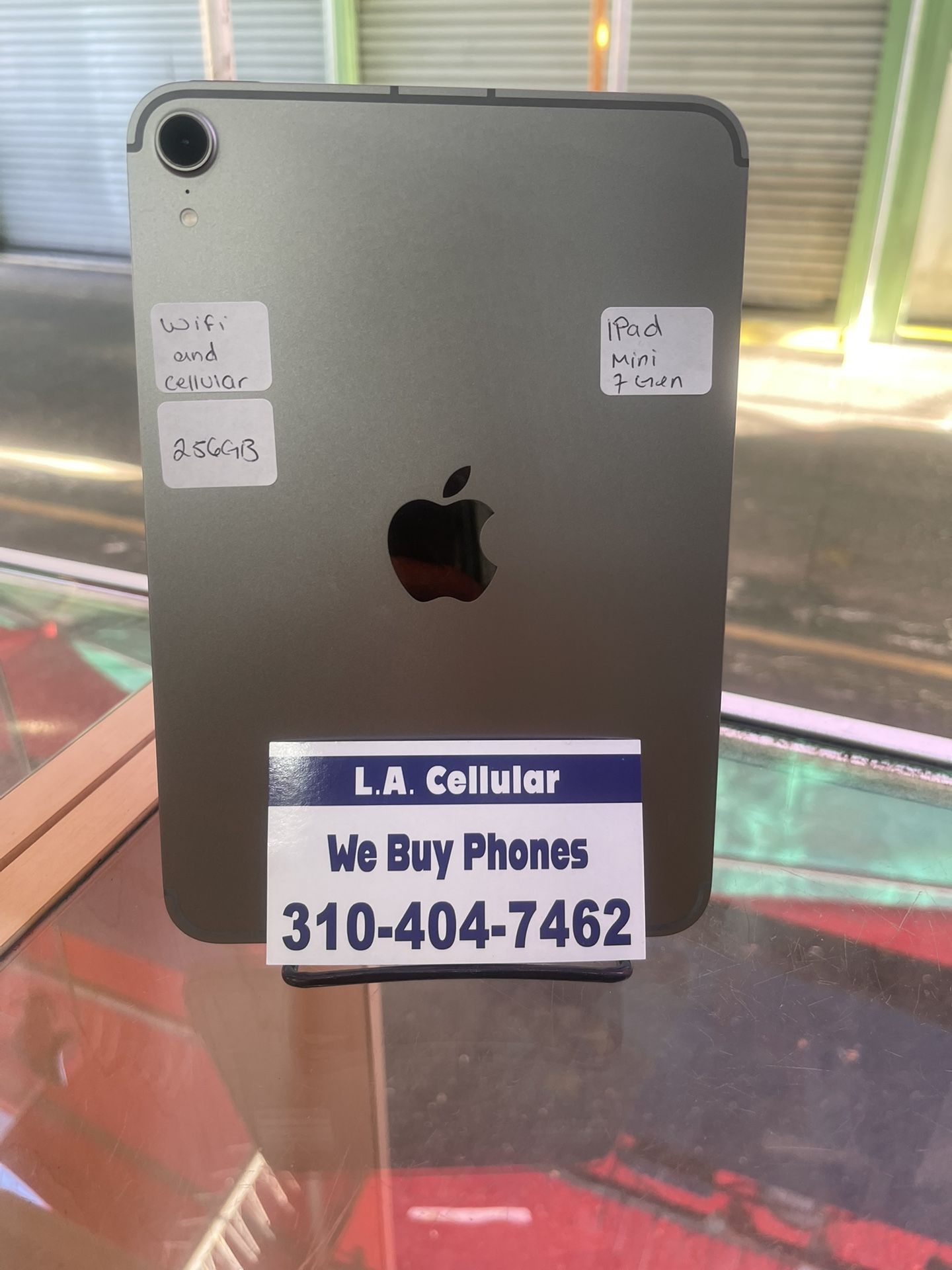 iPad Mini 7th Gen 256gb WiFi & cellular 