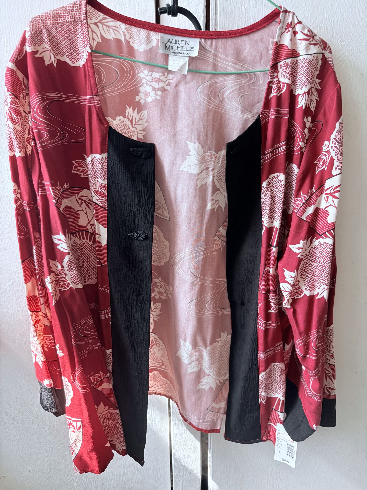 7 Assorted Ladies Tops 1XL