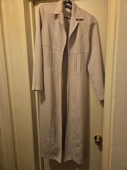 Light beige suit/trench coat