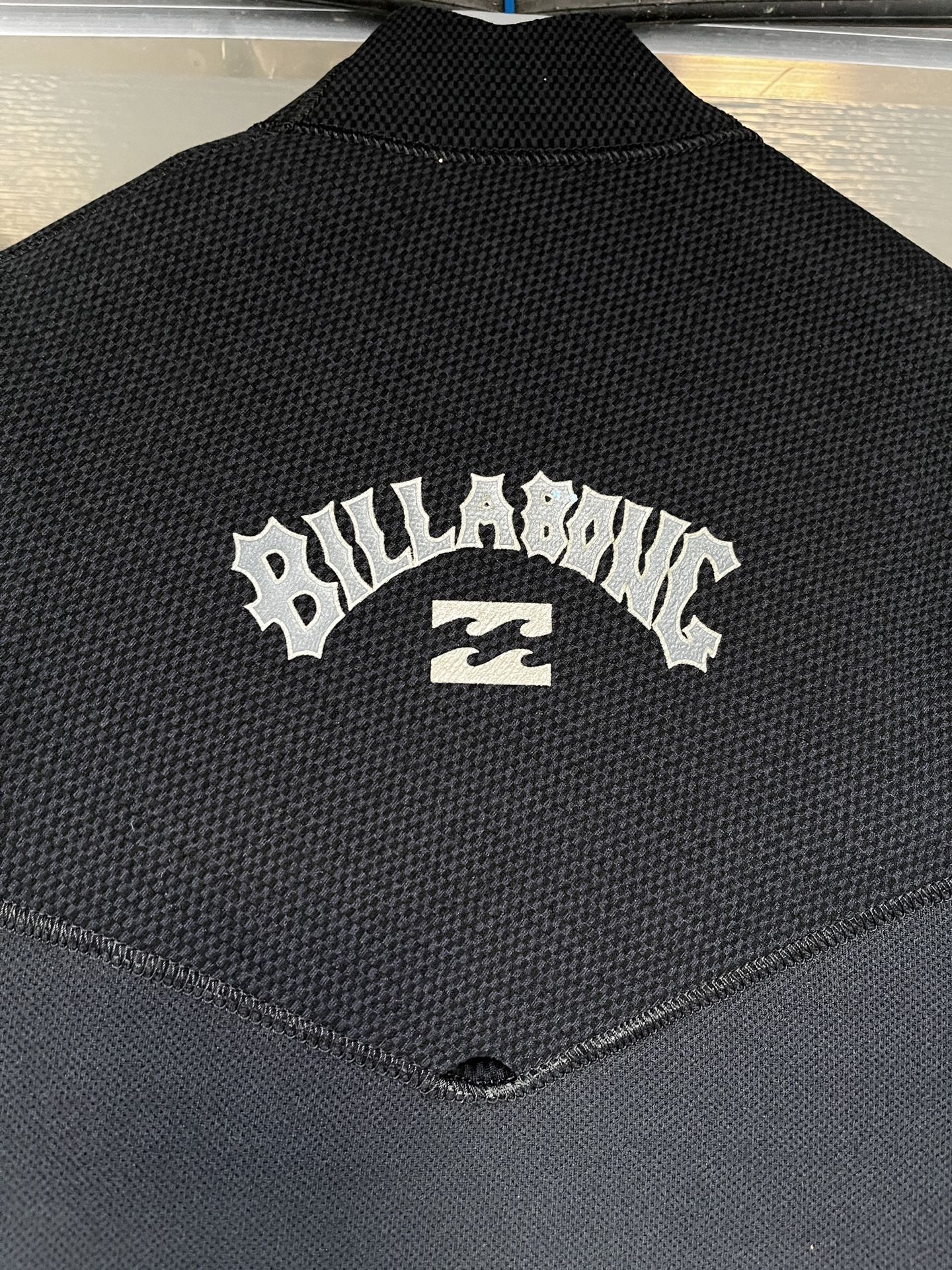 2023 NEW Billabong 4/3 Large Furnace Natural Zipperless Wetsuit for