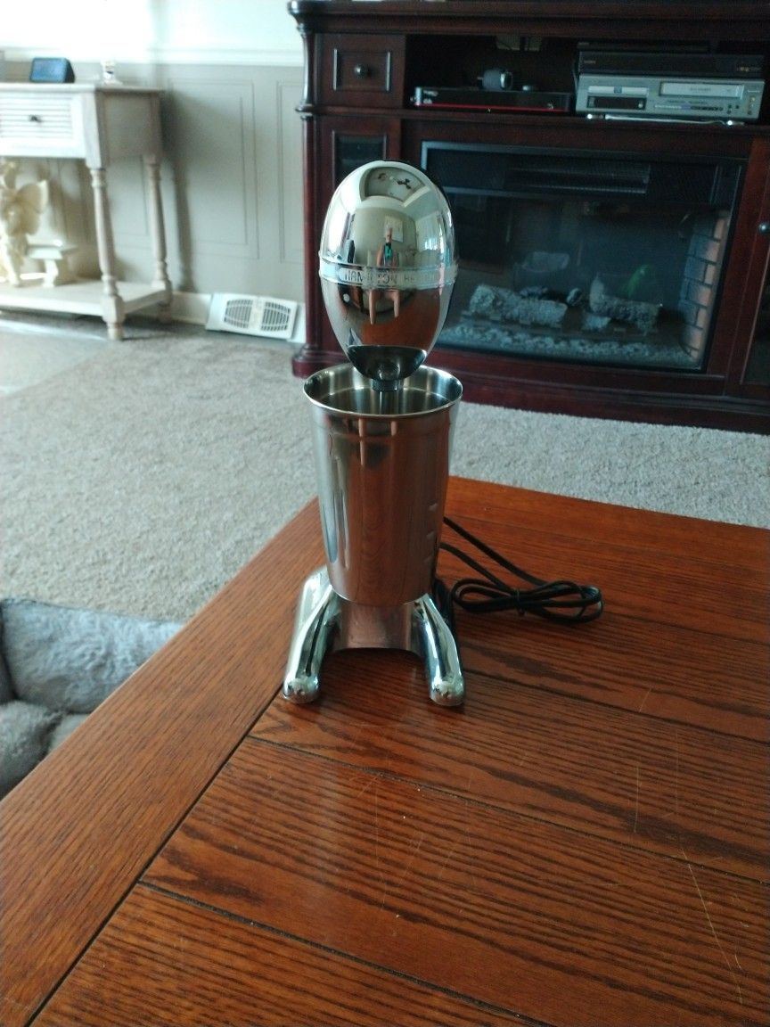 Shake Maker - Classic Hamilton Beach Drink Master