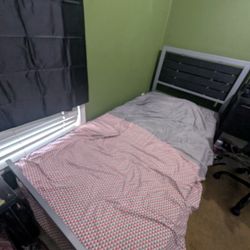 Twin Bed Frame And Matteess