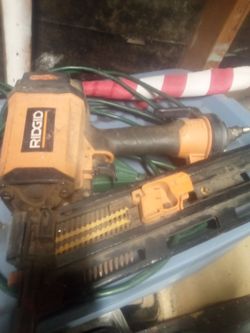 RIDGID Pneumatic Framing Nailer