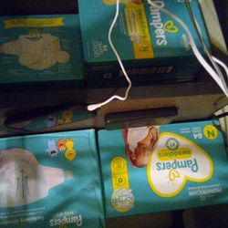 pampers diapers and wipes