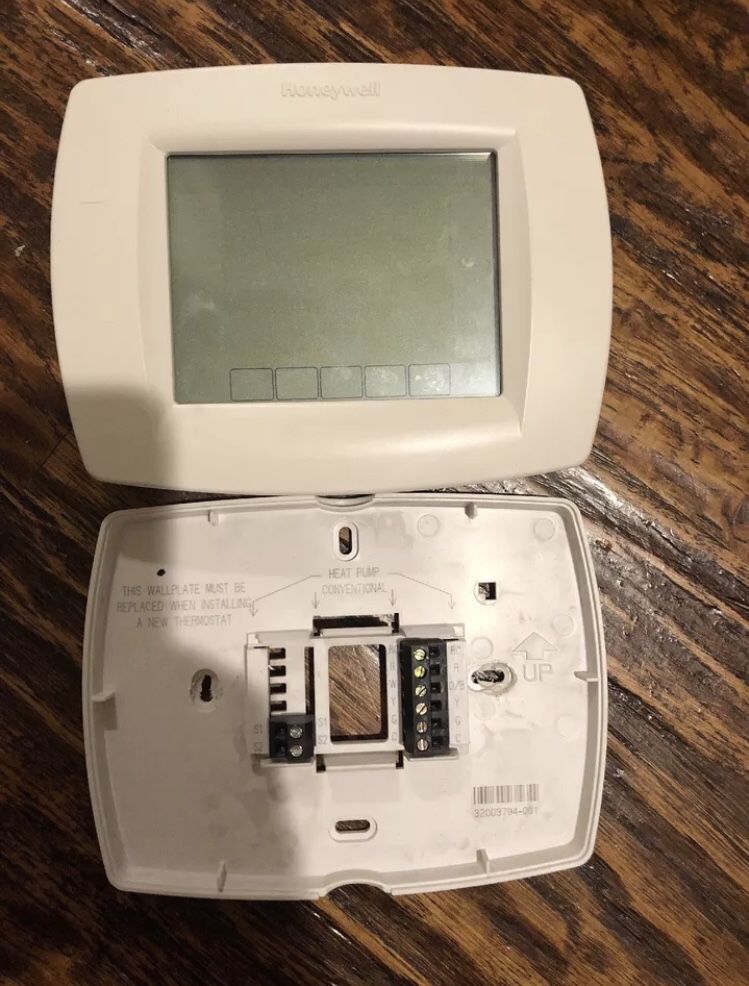 Honeywell TB8220U1003 Visionpro 8000 Programmable Thermostat