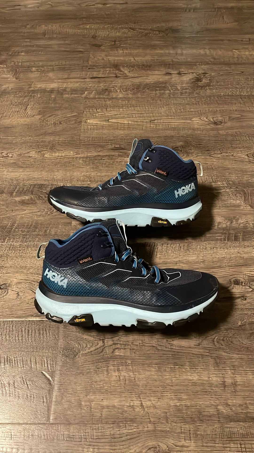 Hoka Toa Hiking Boots 