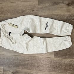 Essential Fear Of God Hoodie, Light Oatmeal 