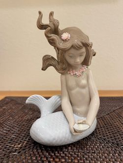 Lladro Mirage Mermaid Figurine w/ Optional Stand in Perfect Condition