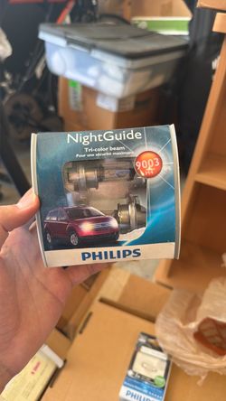 Philips NightGuide 9003/H4 Headlight Bulbs