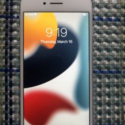 Apple iPhone 7 128GB Unlocked For Any Carrier Like New!