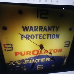 RARE & ORIGINAL 1950's - 1960's  PUROLATOR FILTERS LIGHTED PAM CLOCK