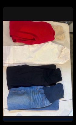 Pantalones De Maternidad  Talla Small En Buenas Condiciones  $50 Por Los 4 Pantalones