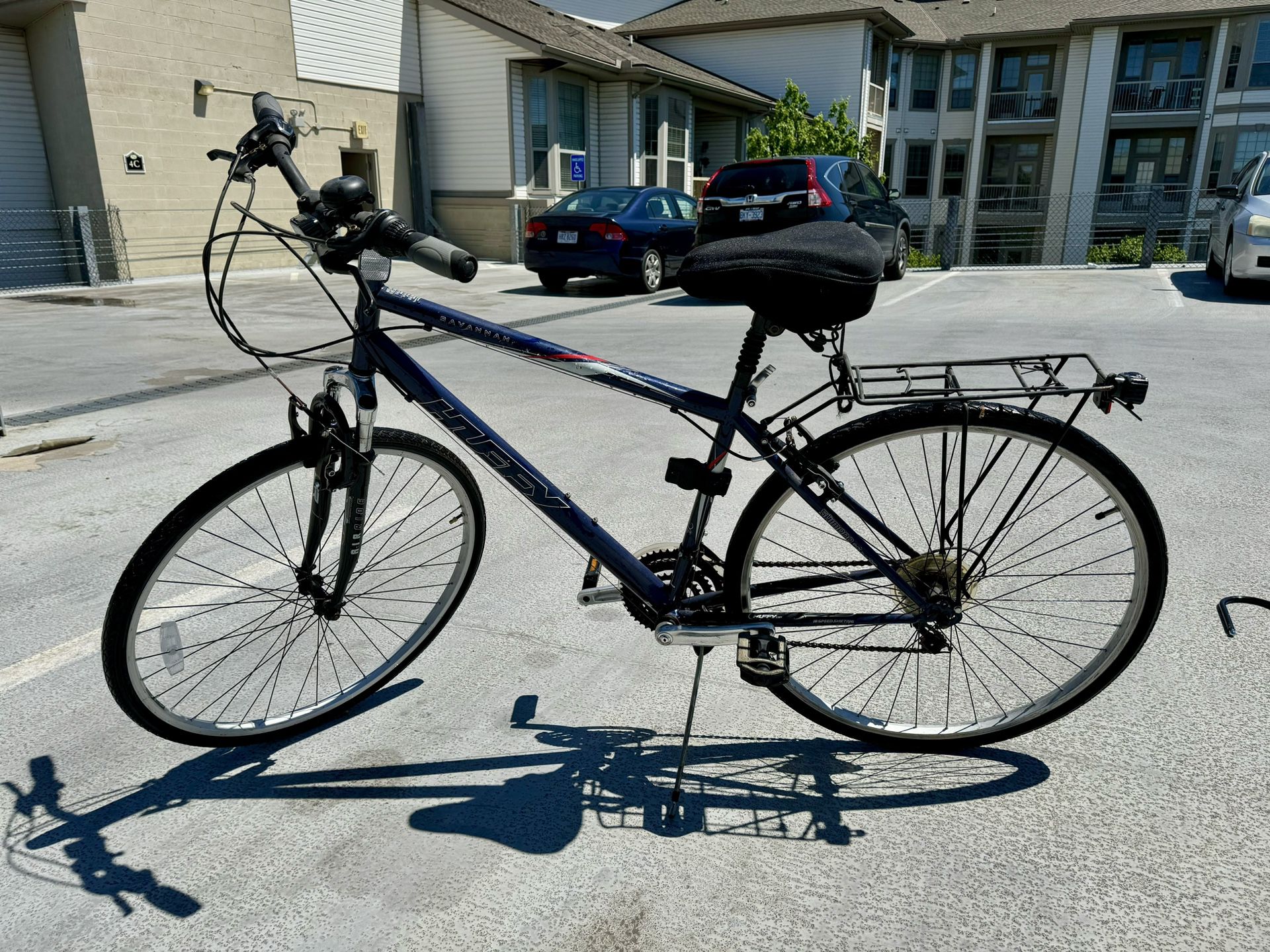 Men’s Hybrid Bicycle