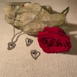 Old Heart Necklace And Earrings