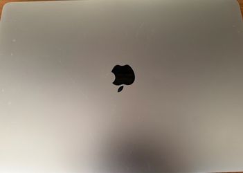 Apple 16 inch MacBook Pro intel i9 8 core 1tb