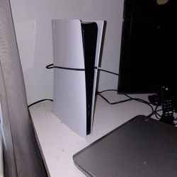 PS5 Perfect Condition, W/ Account & Games