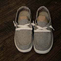 Gray Hey Dude knockoffs 