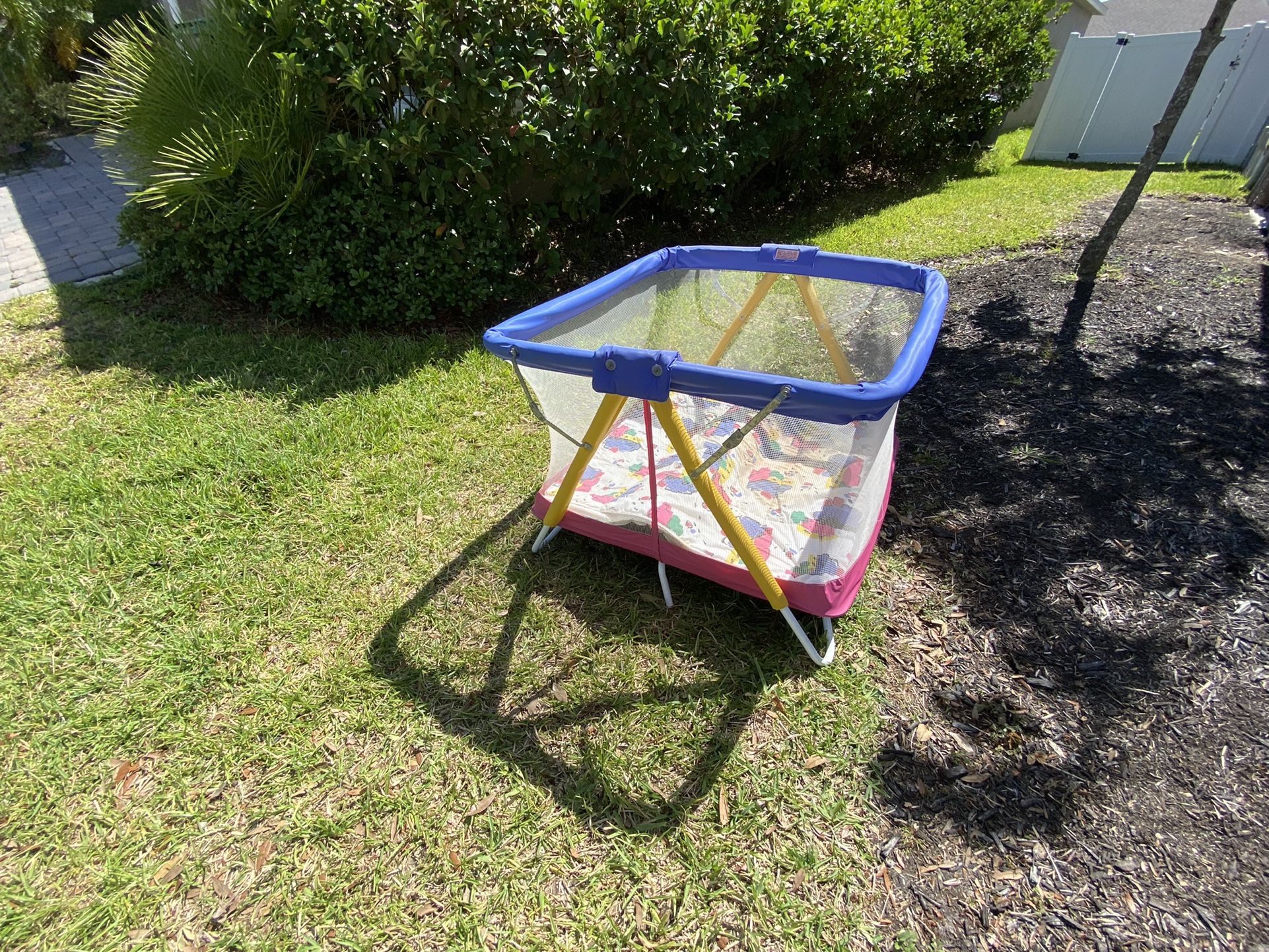 Huge Baby Playpen/ Corralito De Bebe Grande