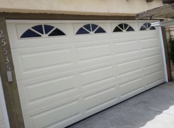Daniels Garage Doors