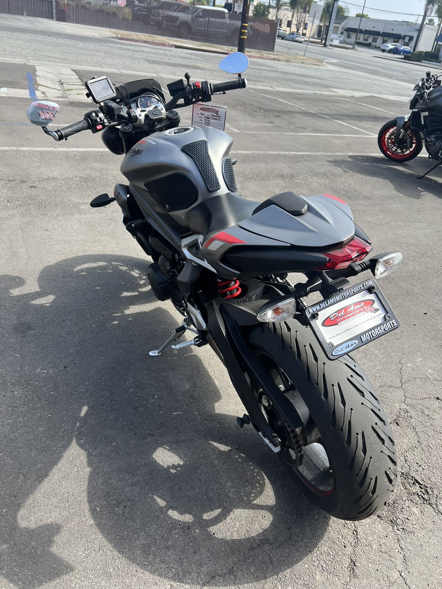2022 Triumph Street Triple R