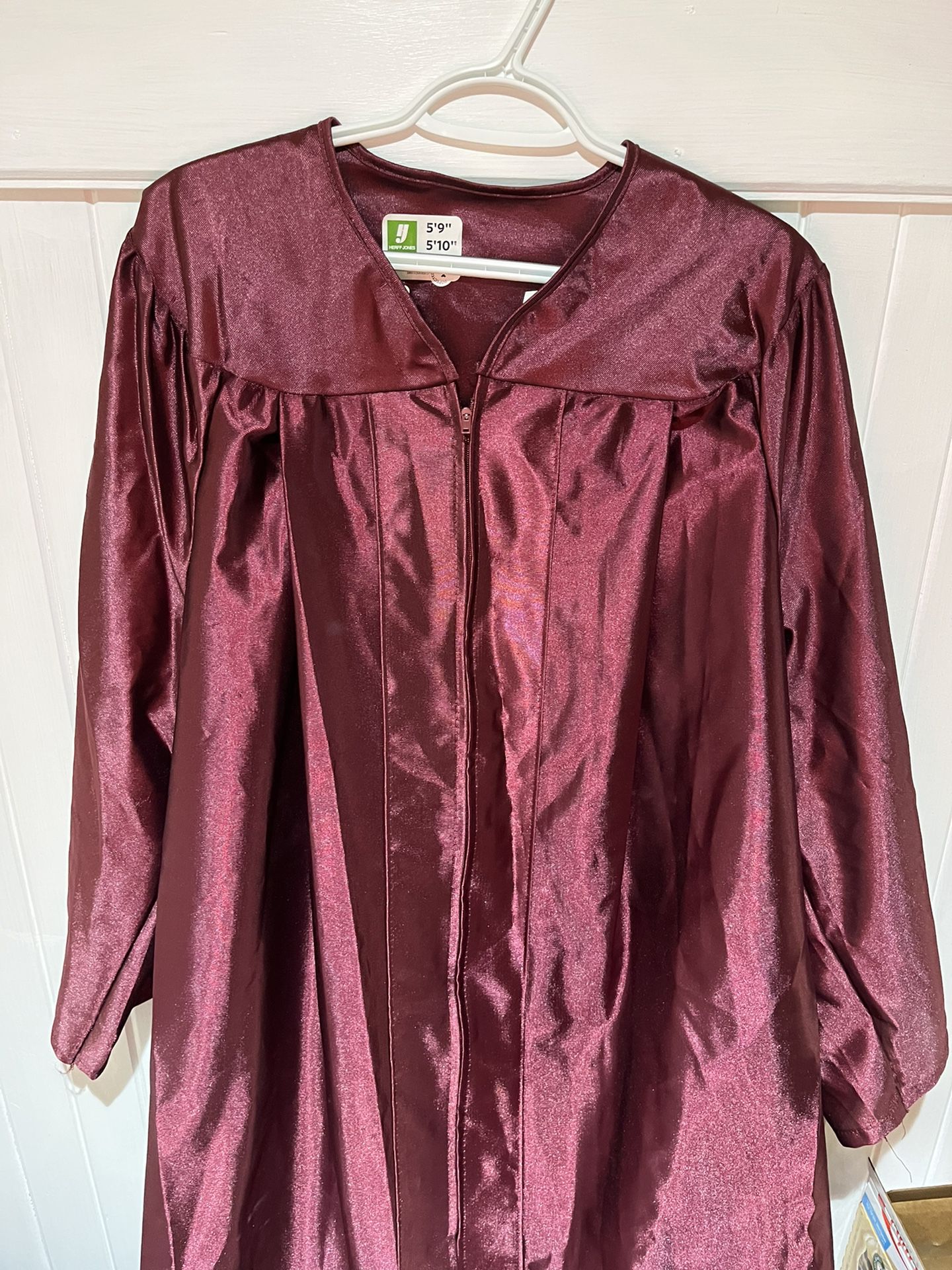 Countryside HS Graduation Gown REDUCED