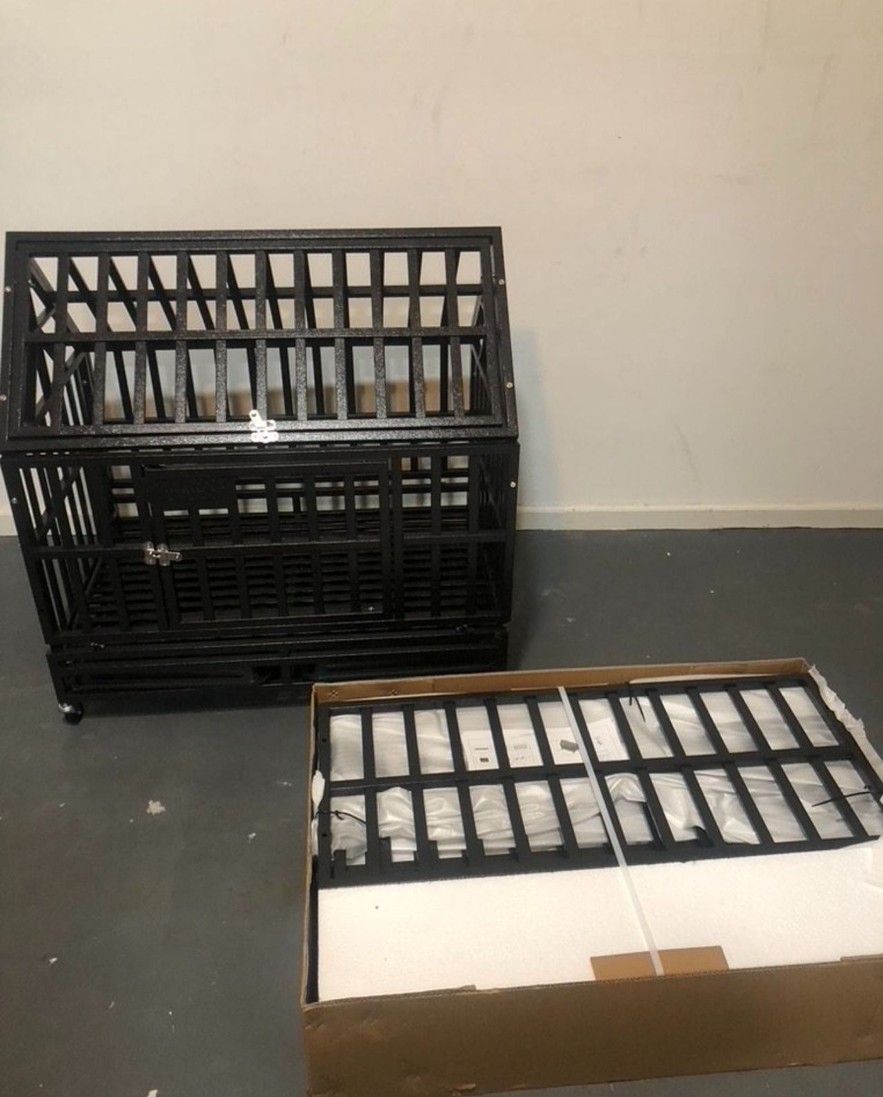 Heavy-Duty Metal Dog Cage in Brown Black - Medium 38 in.