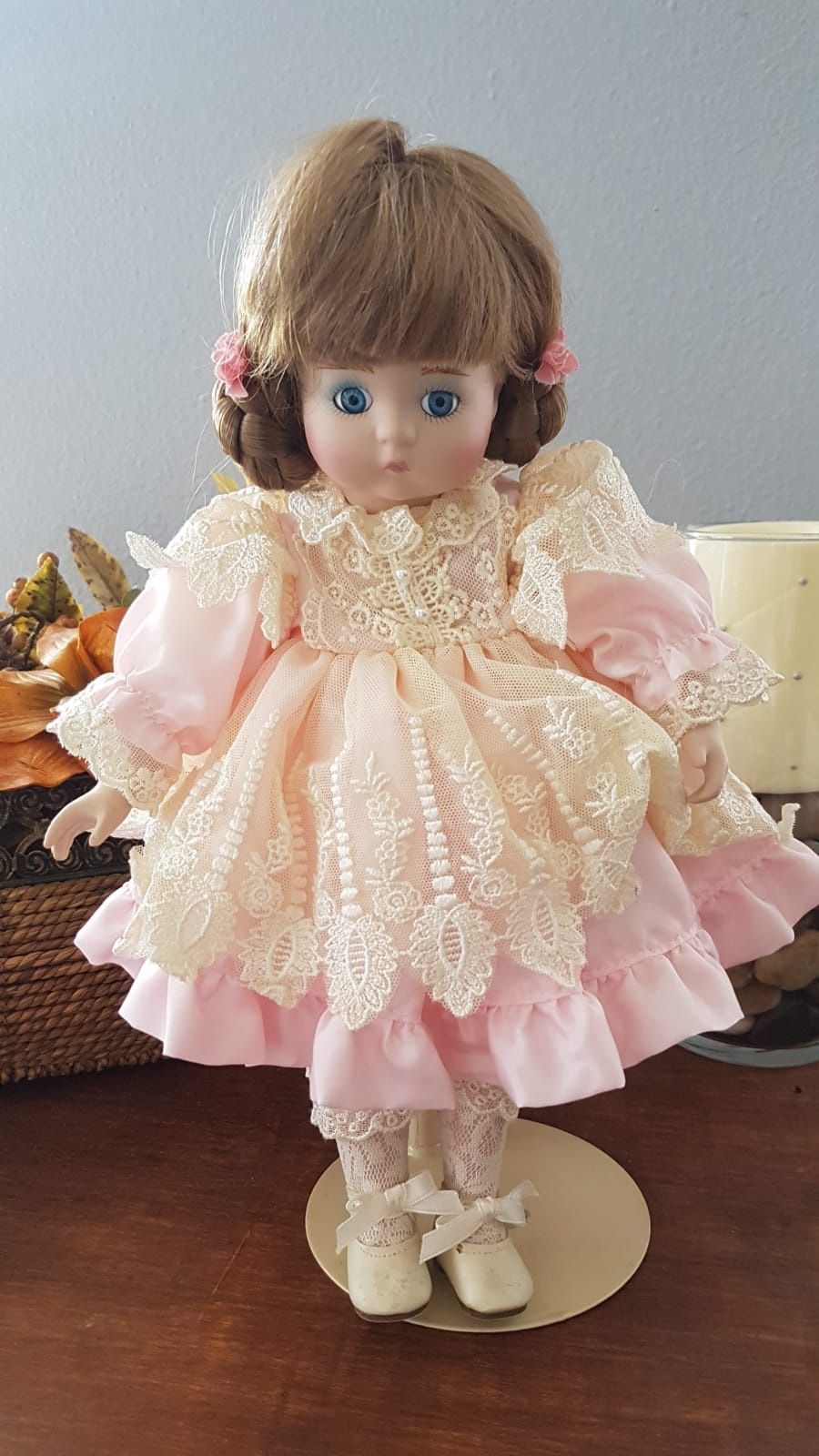 Porcelan Antique Doll