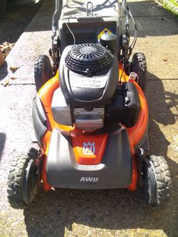 AWD Honda hursavanni self propeller bagger