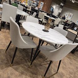 ✨ Dining Table Set