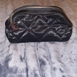 Chanel Cosmetic Pouch for Sale in New York, NY - OfferUp