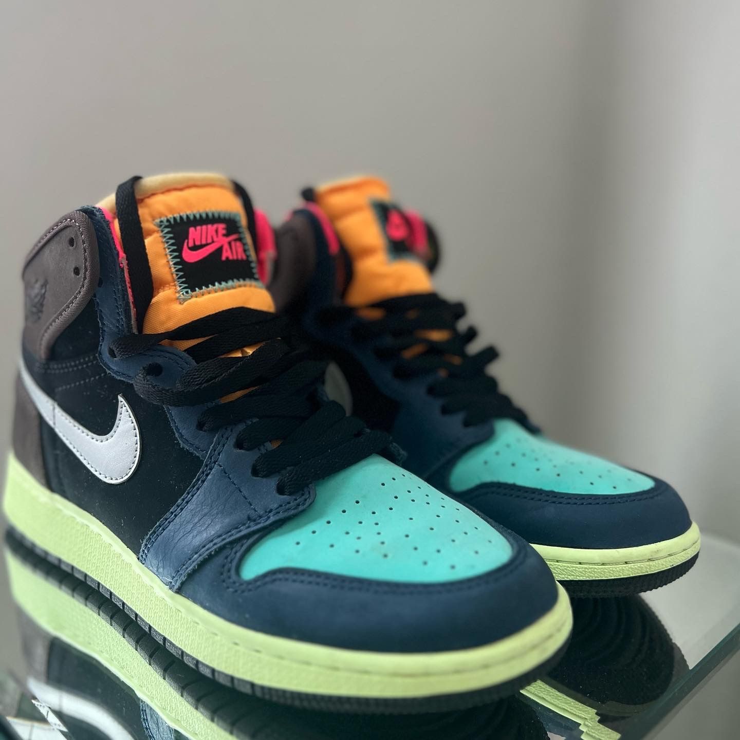2020 Air Jordan 1 Retro High 'Tokyo Bio Hack'