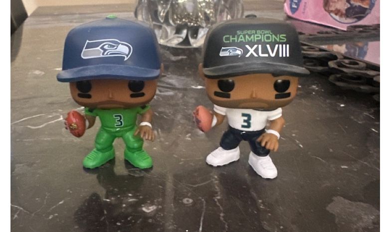 Russel Wilson funko pops