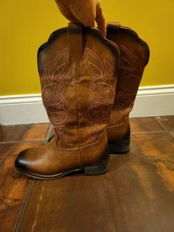 Ladies Cowboy Style Boots