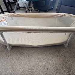 Bassinet 