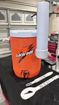 5 Gallon Gatorade Dispenser