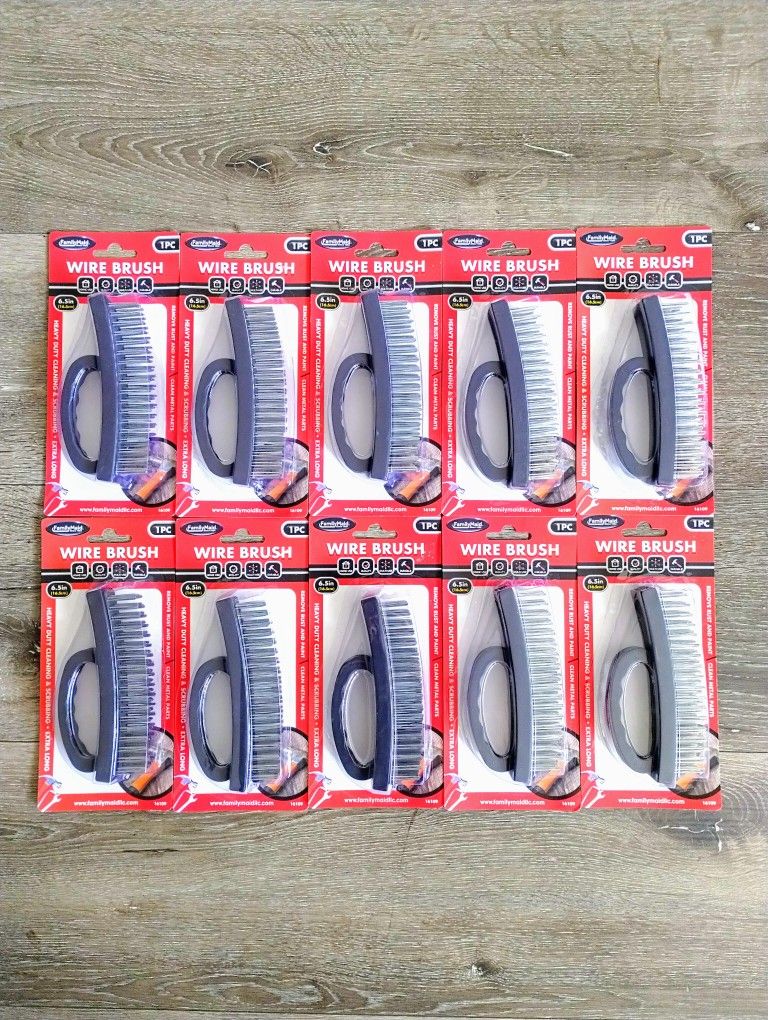 NEW scrubber & cleaning steel wire brush handle / nuevo cepillo de alambre de acero
