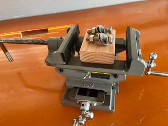 Cast iron vice