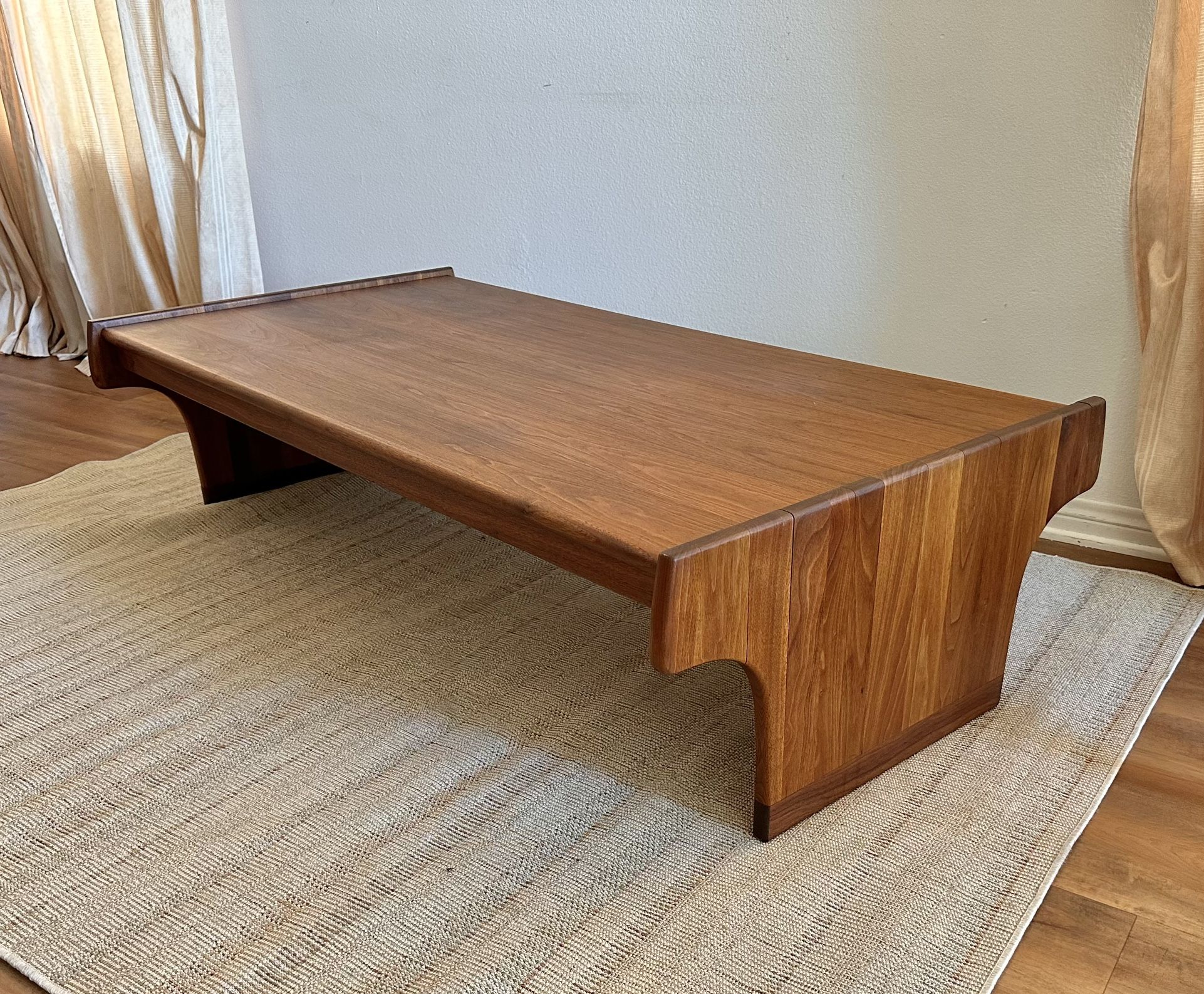 Mid Century Modern Coffee Table 