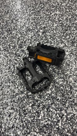 Bike pedals