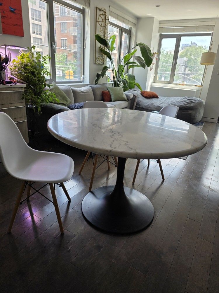 Round Marble Dining Table