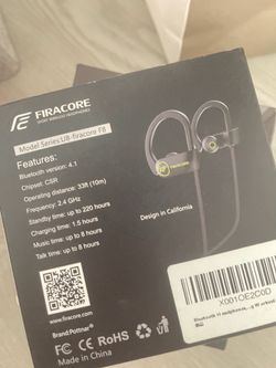 Wireless sport earbuds